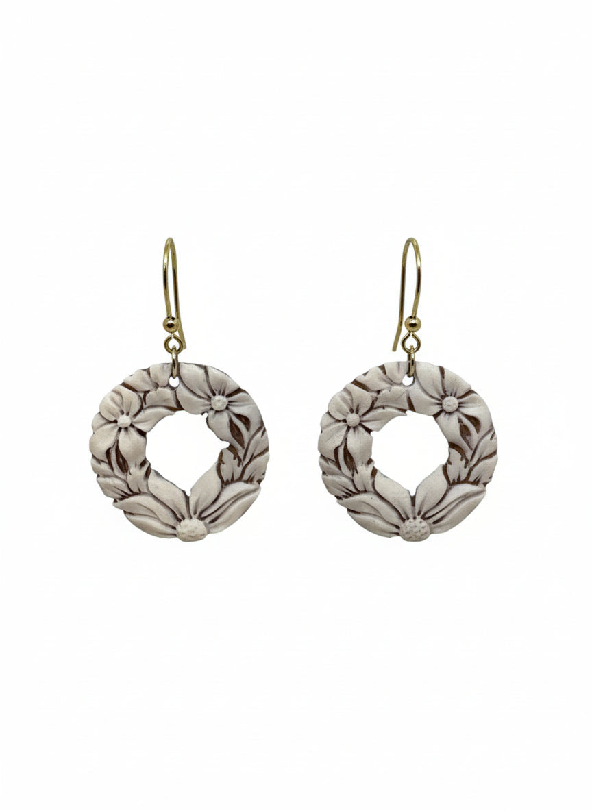 Orecchini in Cammeo incisione "Fiore"