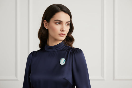 Cammeo Nudo in Agata incisione Profilo di Donna