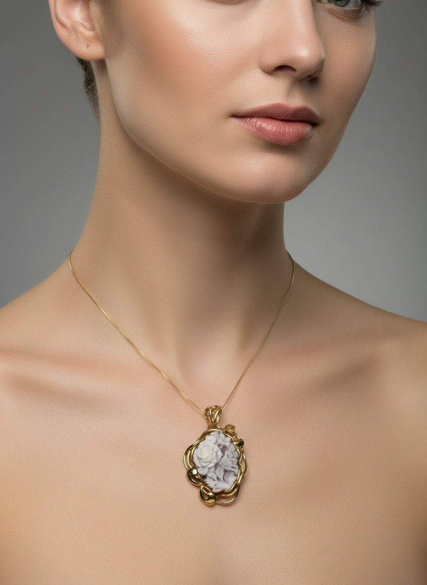 Pendente in Cammeo "Fiori"