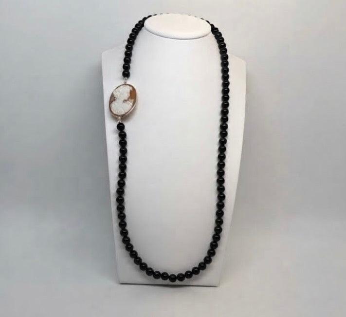 Collana in Agata e Cammeo incisione "Profilo di Donna"