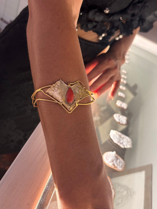 Bracciale Con Spola di Corallo