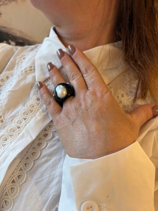 Anello di Agata e Madreperla