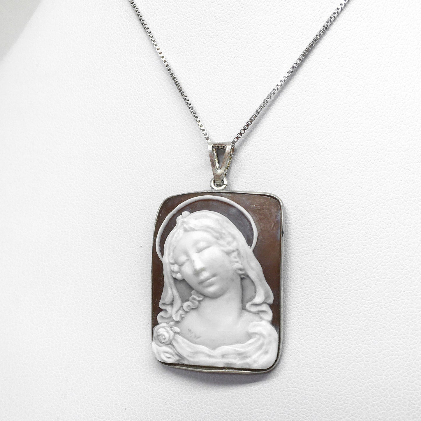 Madonna Face Cameo Pendant