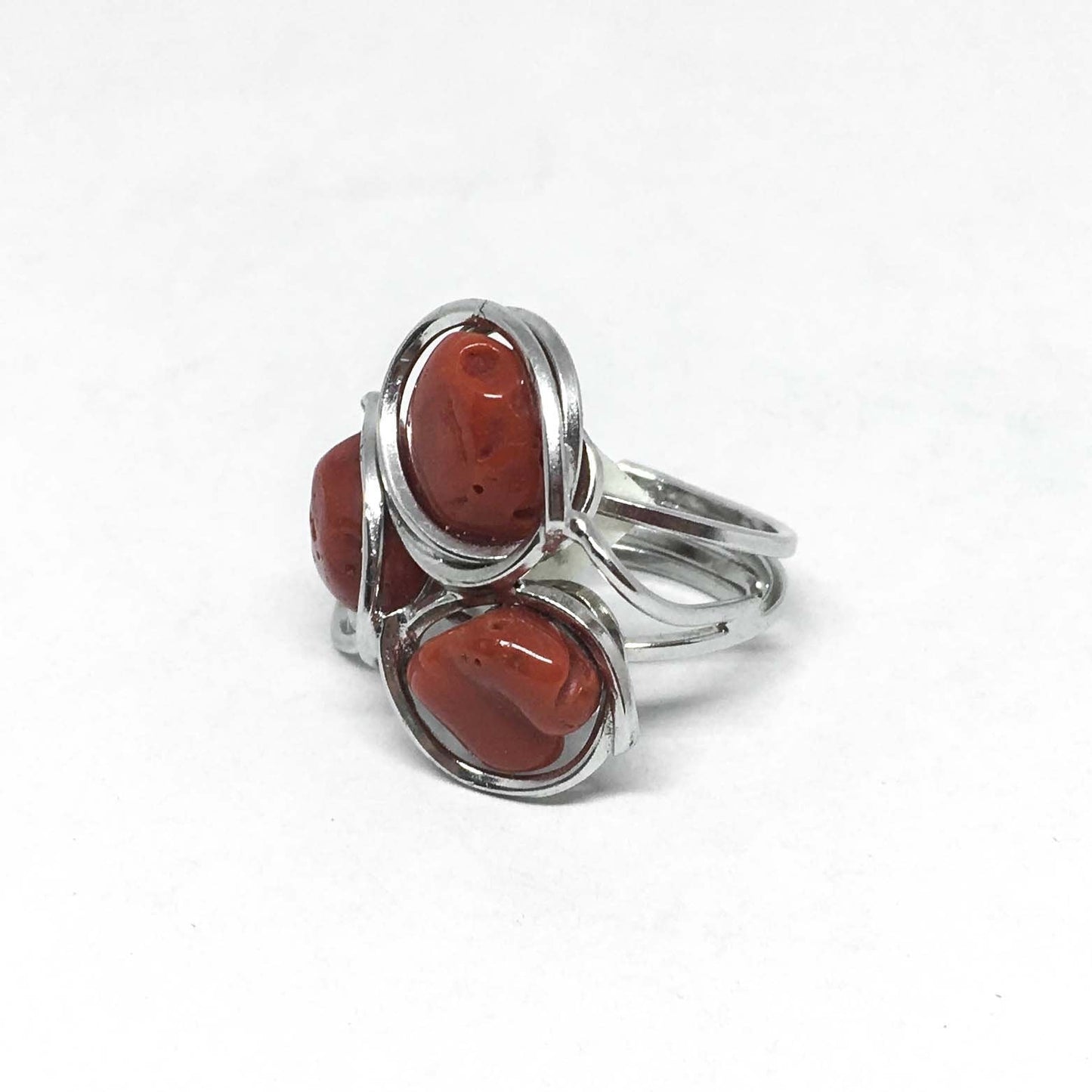 Anello corallo rosso e argento