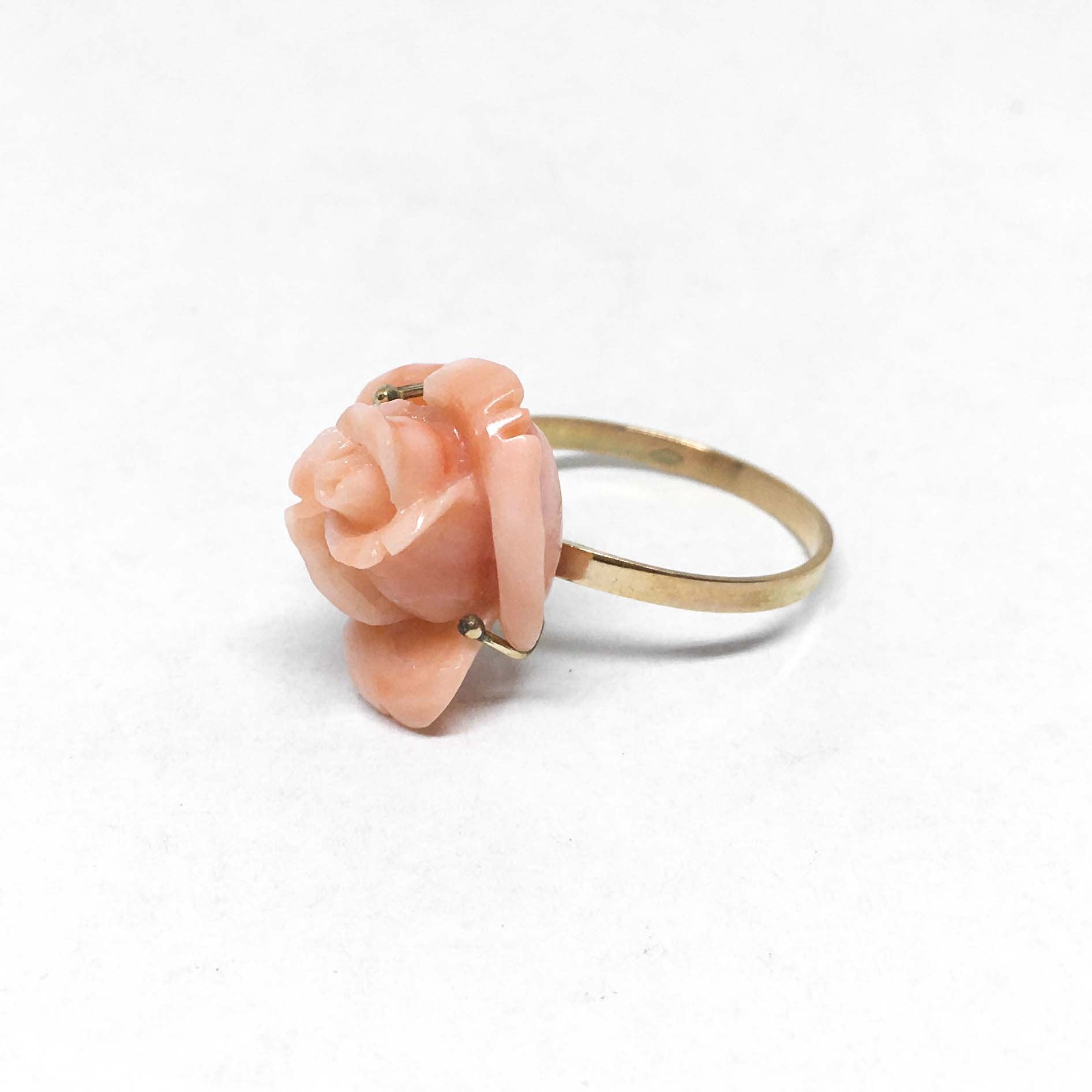 Anello-Corallo-Rosa-Scolpita