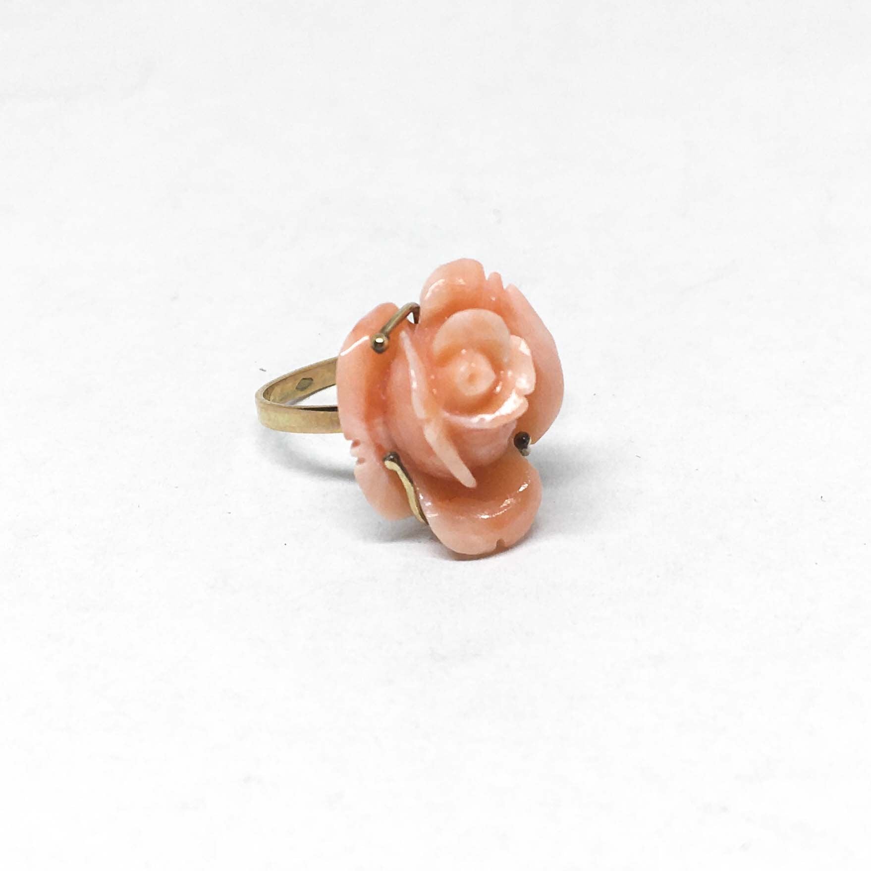 Anello-Corallo-Rosa-Scolpita