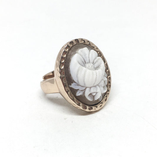 Anello cammeo con fiore