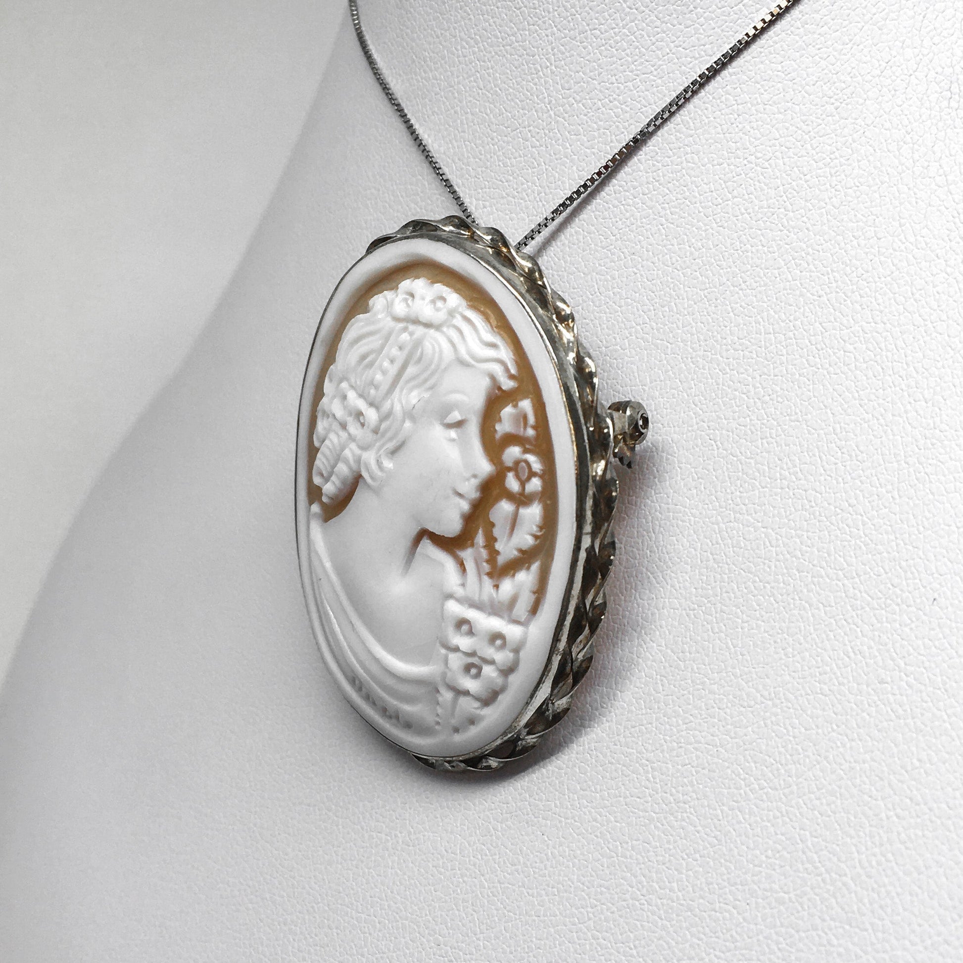 Pendente Spilla Cammeo Profilo Donna