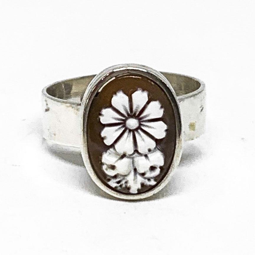 Anello-Cammeo-Incisione-Fiori