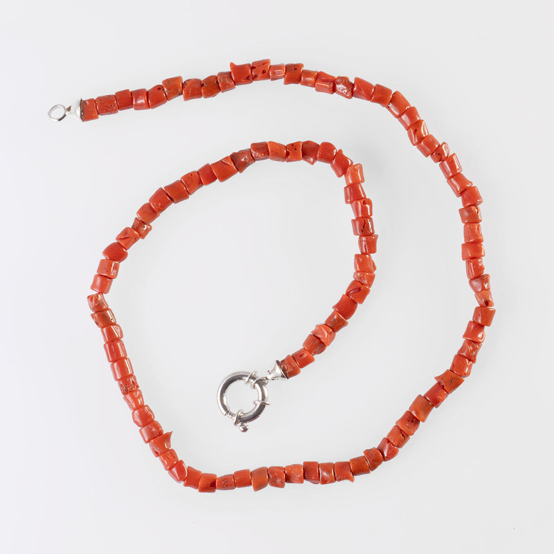 Collana-Corallo-Rosso-il-piccolo-museo-del-cammeo