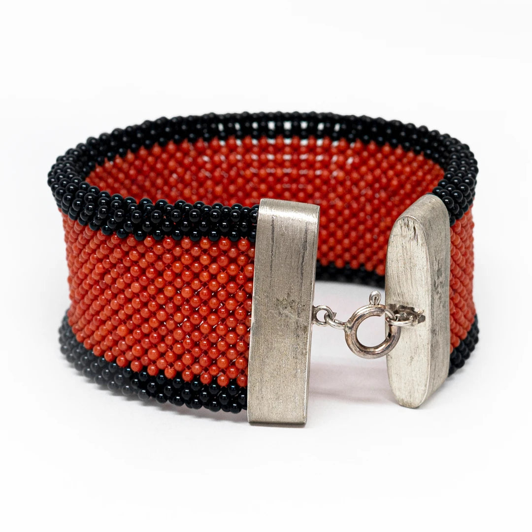 Bracciale in Corallo Rosso e Onice