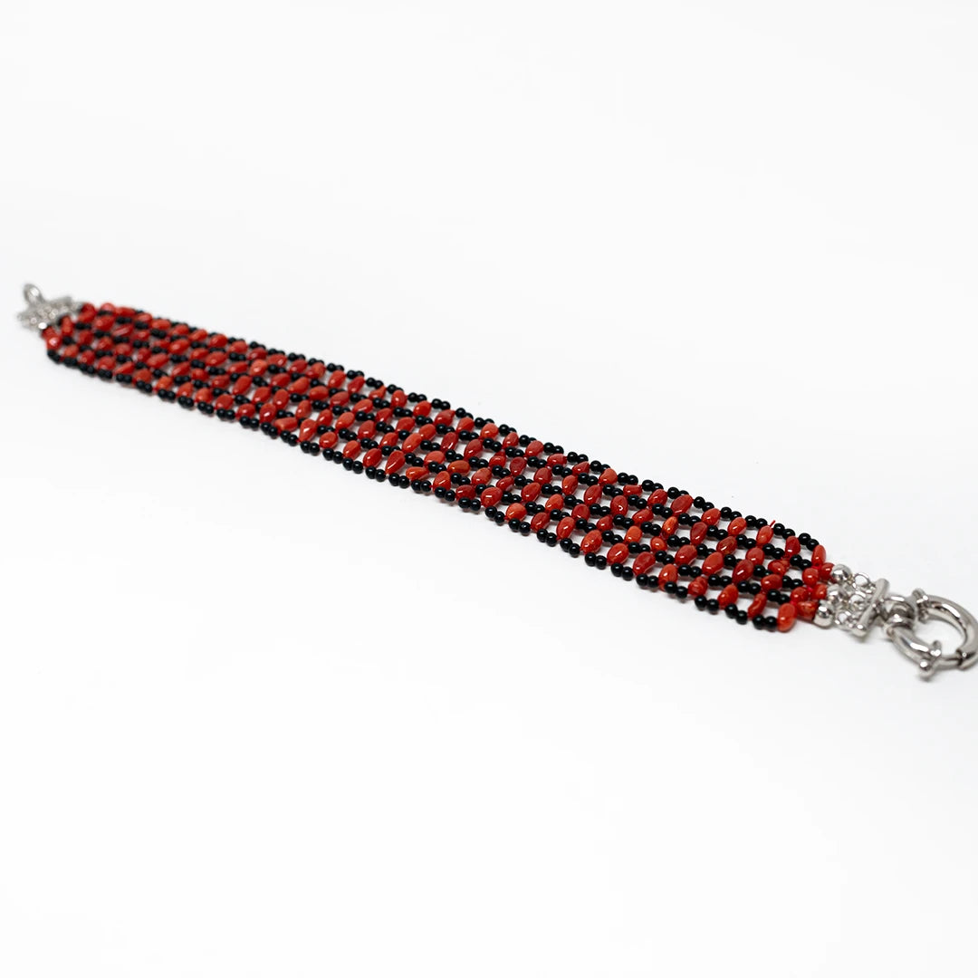 il-piccolo_museo_del_cammeo-Bracciale-Tessito-Corallo-Rosso-e-Onice